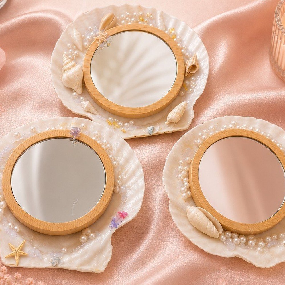 Shell Compact Mirror